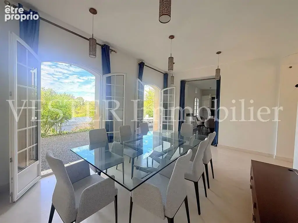 Demeure de caractère en pierre de saint-maximin sur un terrain de 2 850 m² - photo 5