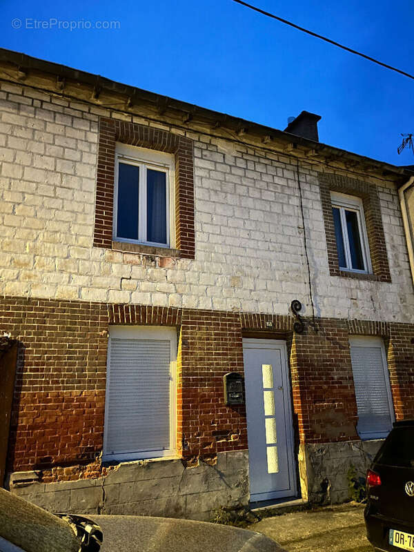 Maison à BOULT-SUR-SUIPPE