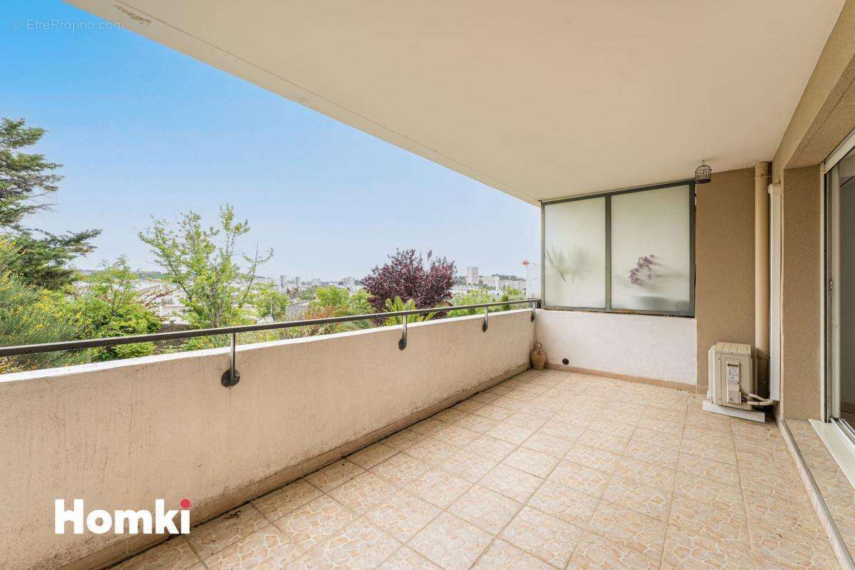 Appartement à MARSEILLE-13E