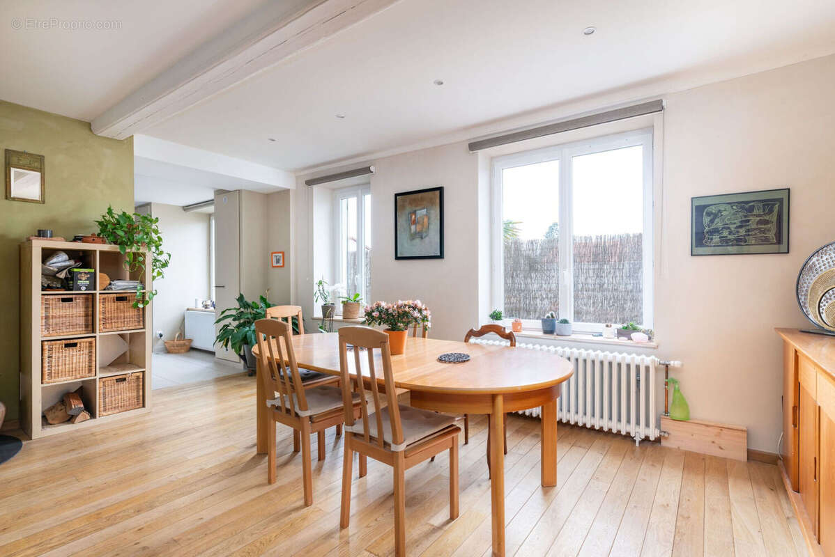 Photo 6 - Appartement à CORBAS