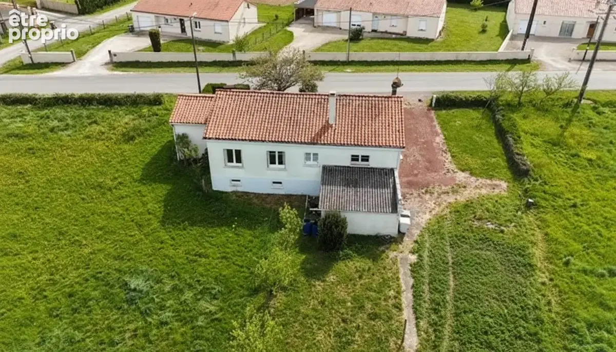 Maison 5 pièces 112 m² à vendre à Vernoux-En-Gatine (79240) - photo 2