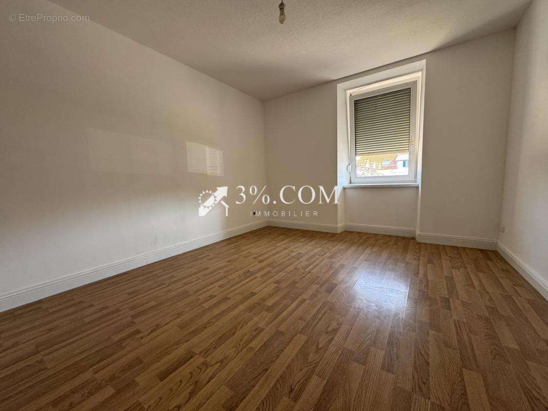 3%COM  Très bel appartement F4 avec 3 chambres - balcon et 2 - photo 9
