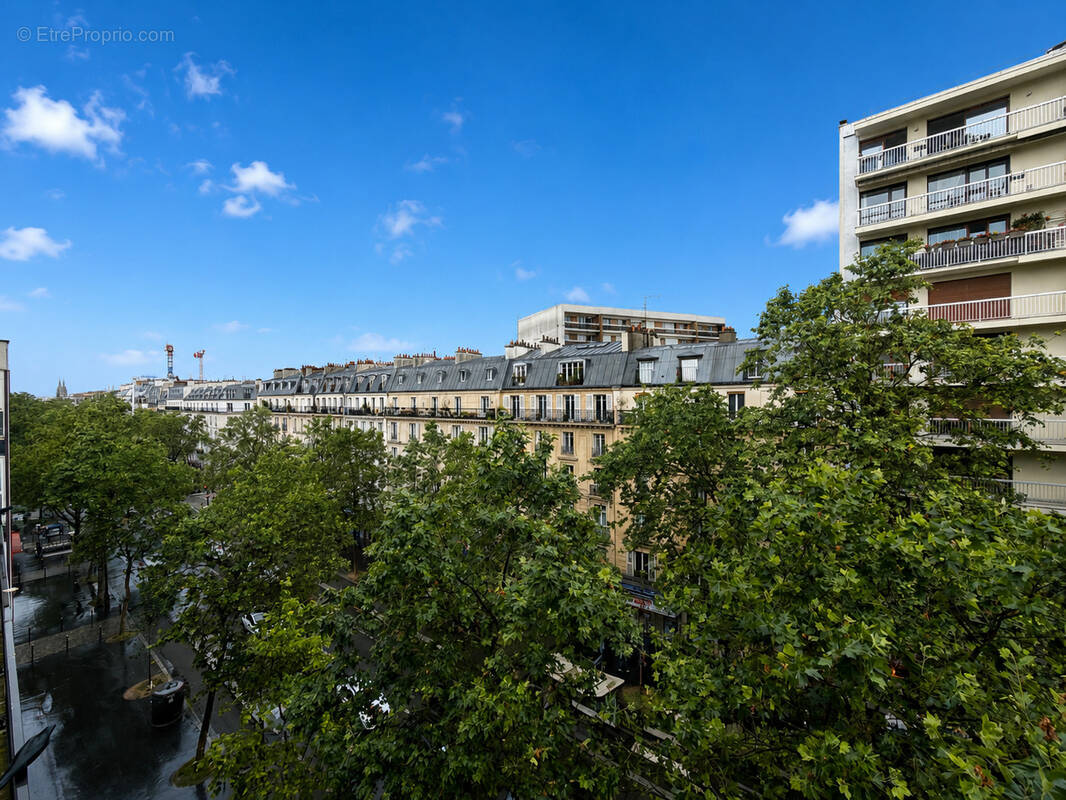 Appartement à PARIS-11E