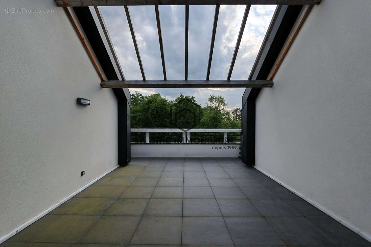 Appartement 63 m² à Emerainville  - photo 4