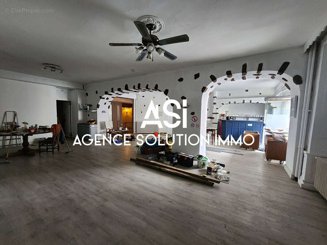 Appartement à FRESNAY-SUR-SARTHE