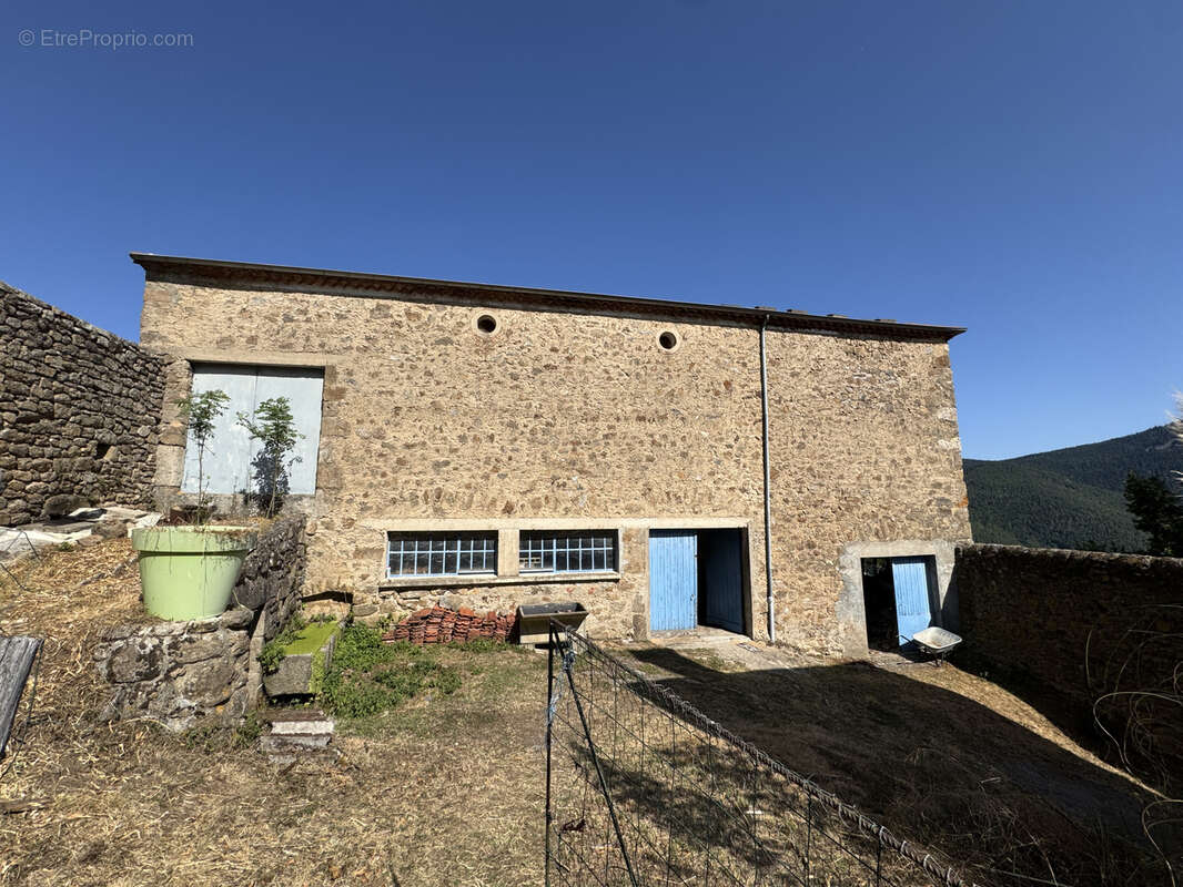 Maison ancienne 90m2 avec dépendances au Monestier - photo 10