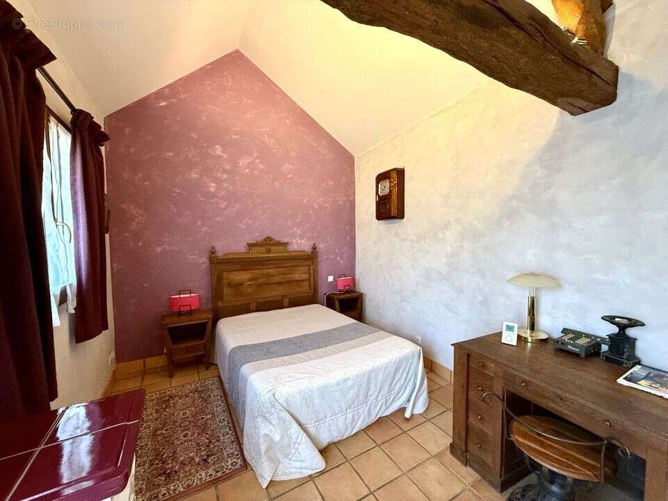 Deux maisons pour la même propriété, ancien prieuré, entre - photo 13