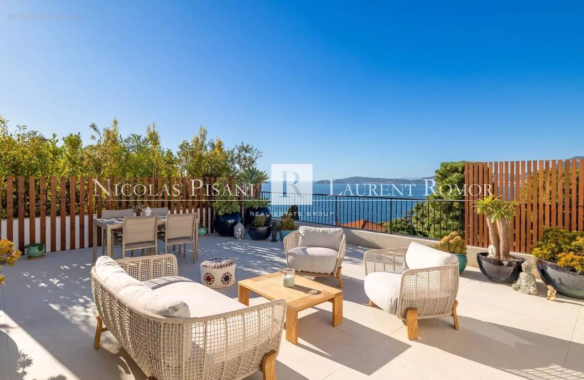 Appartement à CAP-D'AIL