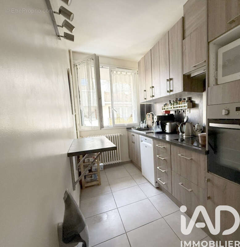 Photo 2 - Appartement à ASNIERES-SUR-SEINE
