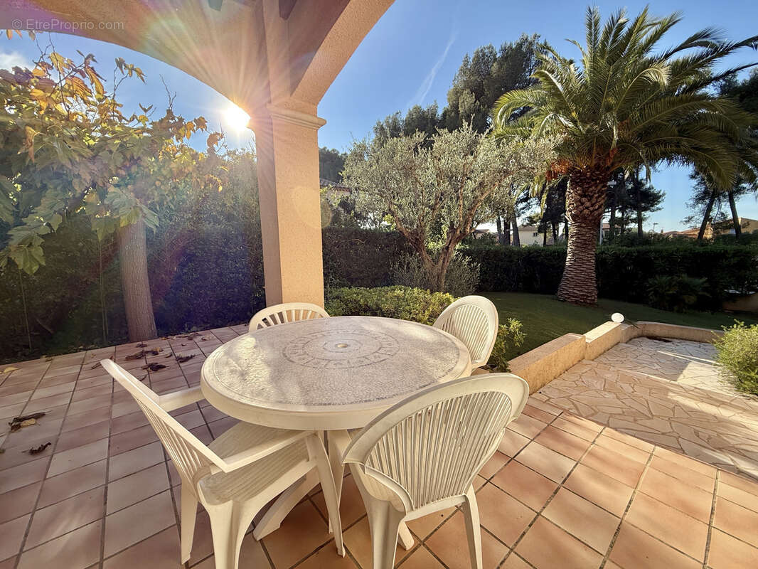 Maison à SIX-FOURS-LES-PLAGES