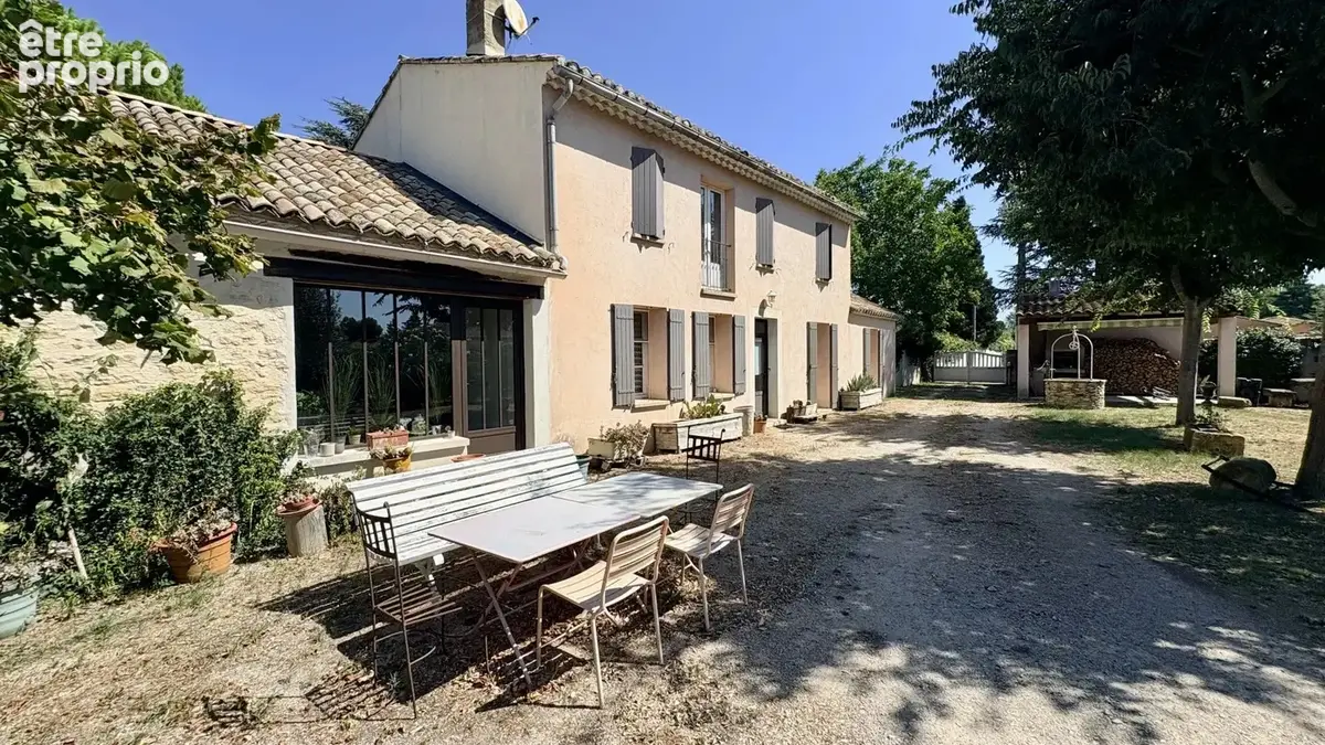 Propriété de charme et caractère a L’Isle-sur-la-Sorgue - photo 4