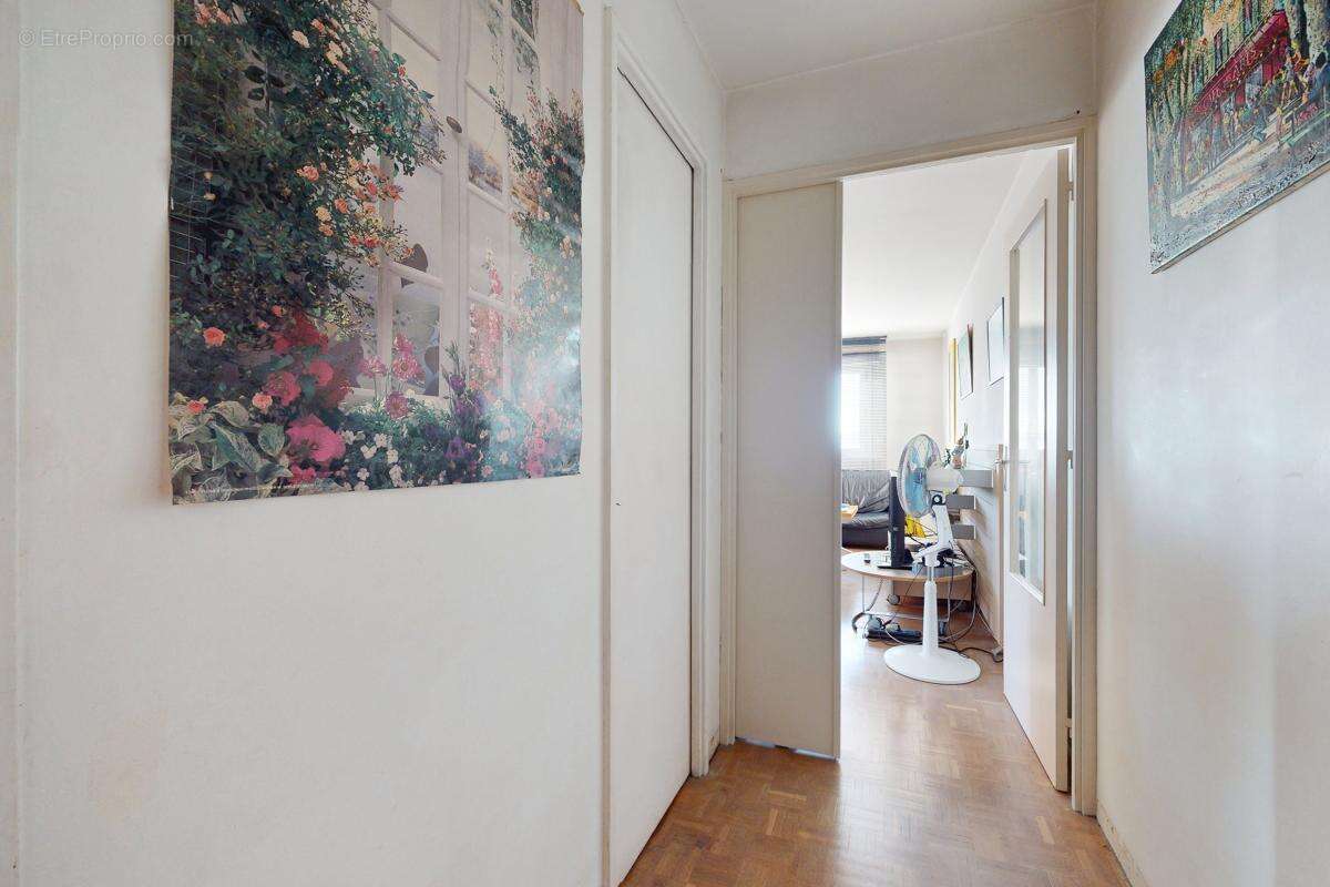 Appartement à MARSEILLE-12E