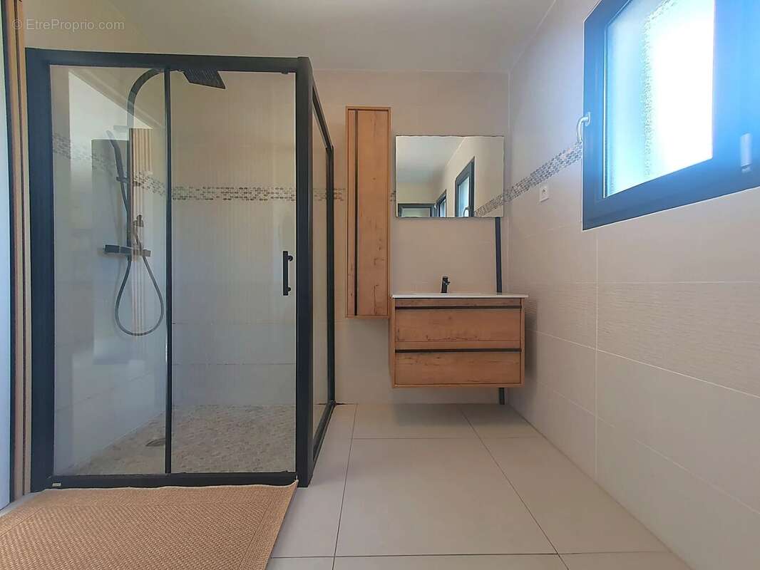 Maison 72 m² à Cavaillon  - photo 9