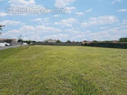 Terrain à LE BOURDET