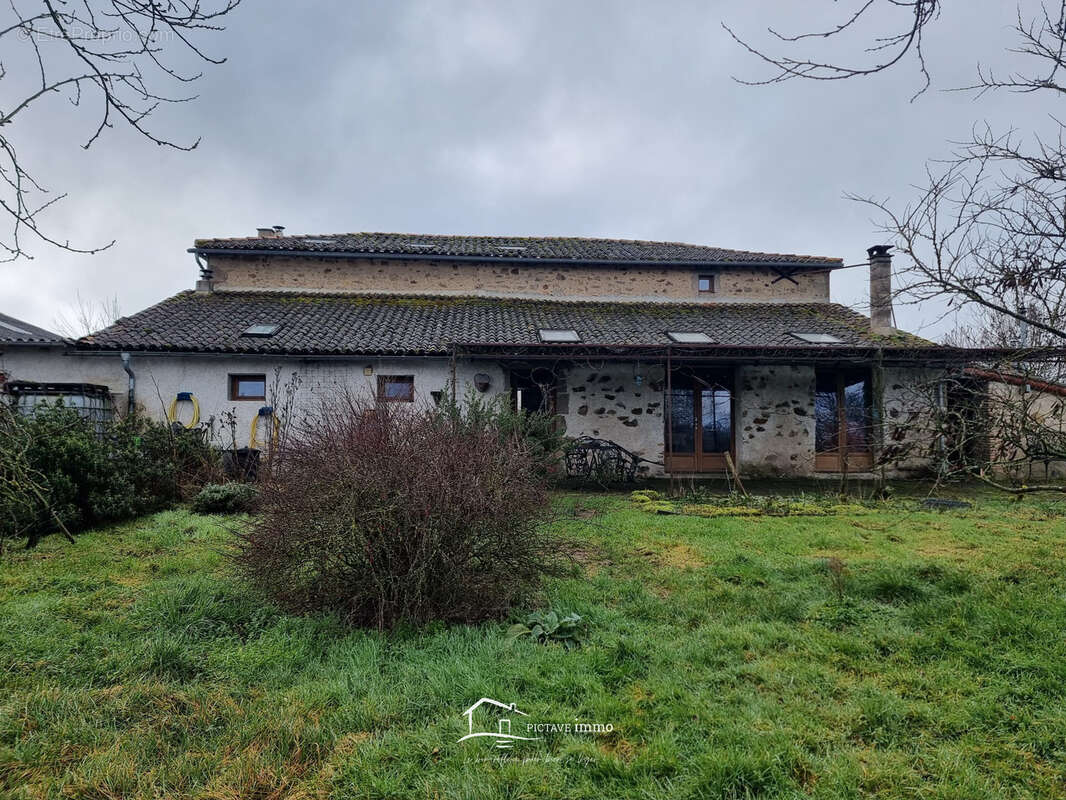 Maison à VASLES