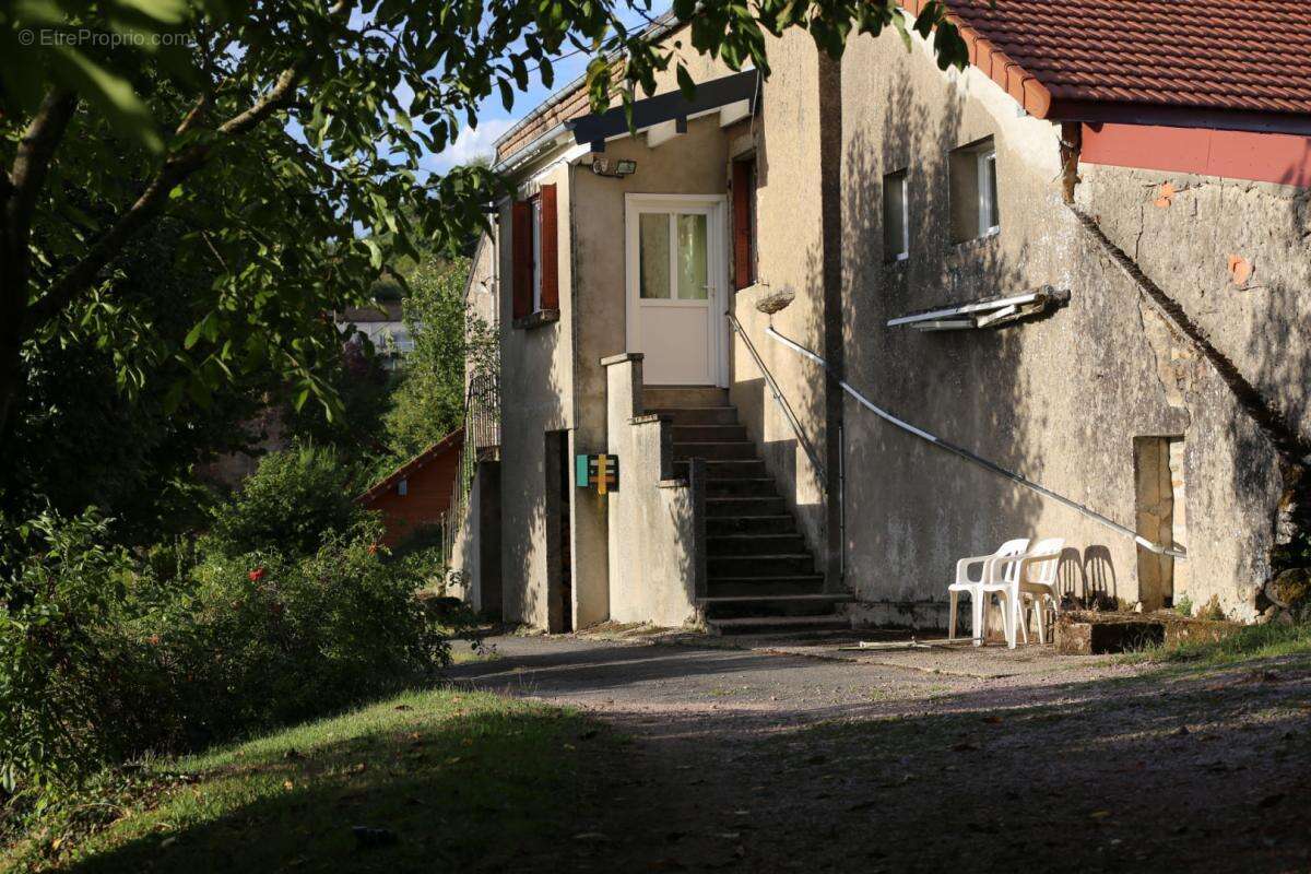 Ancienne fermette au calme avec vue dégagée - photo 9