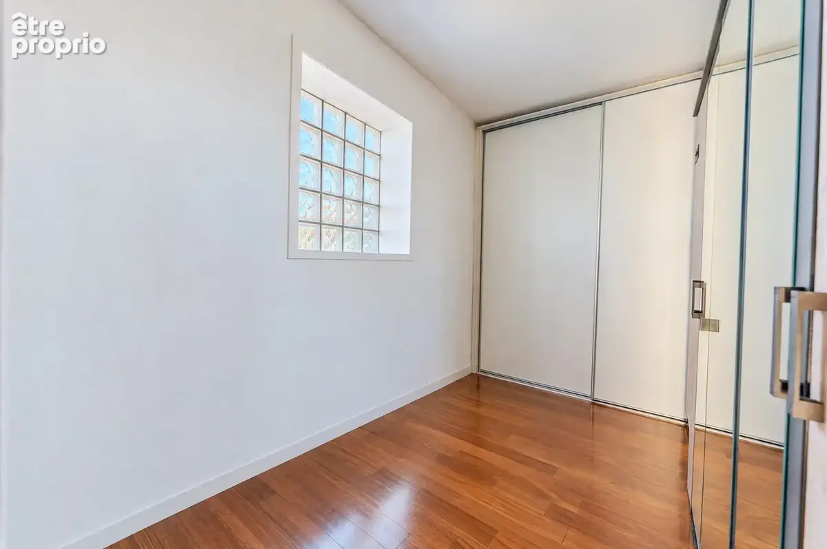 Superbe t3 avec terrasse et parking ! residence securisee - photo 10