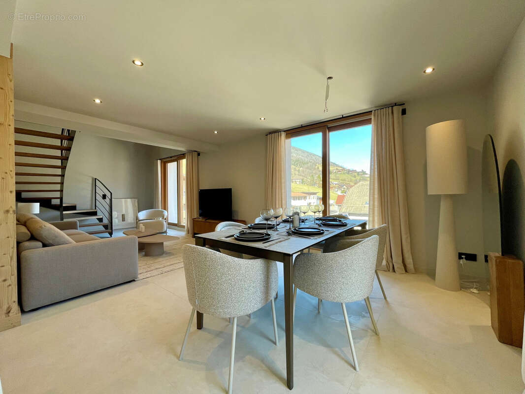 Appartement à LES VILLARDS-SUR-THONES