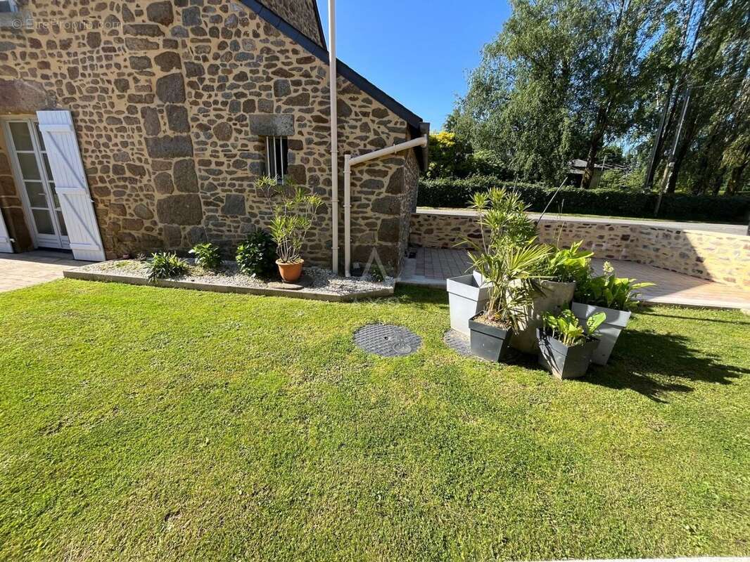 Maison à LA FONTENELLE