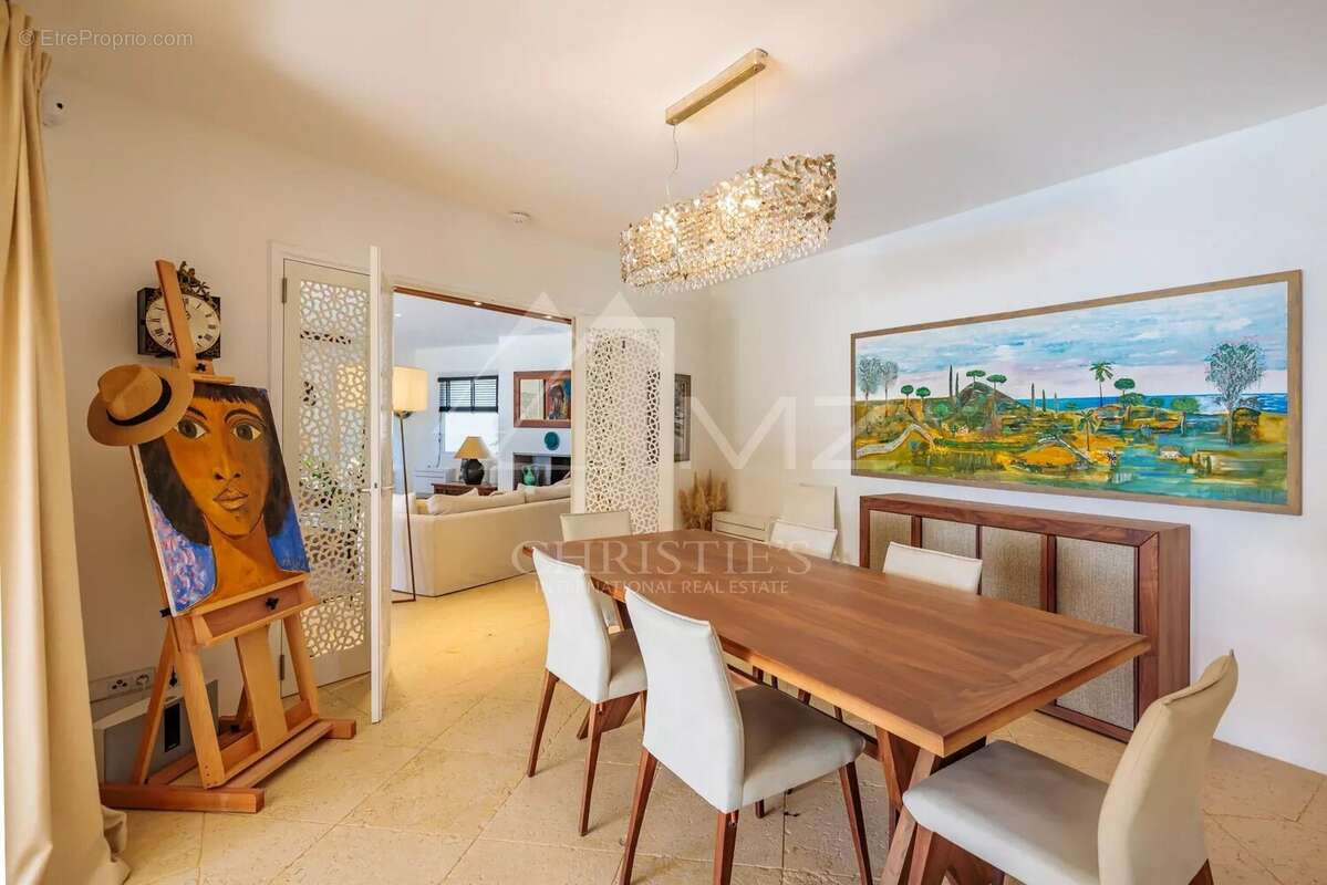 Maison à GRIMAUD