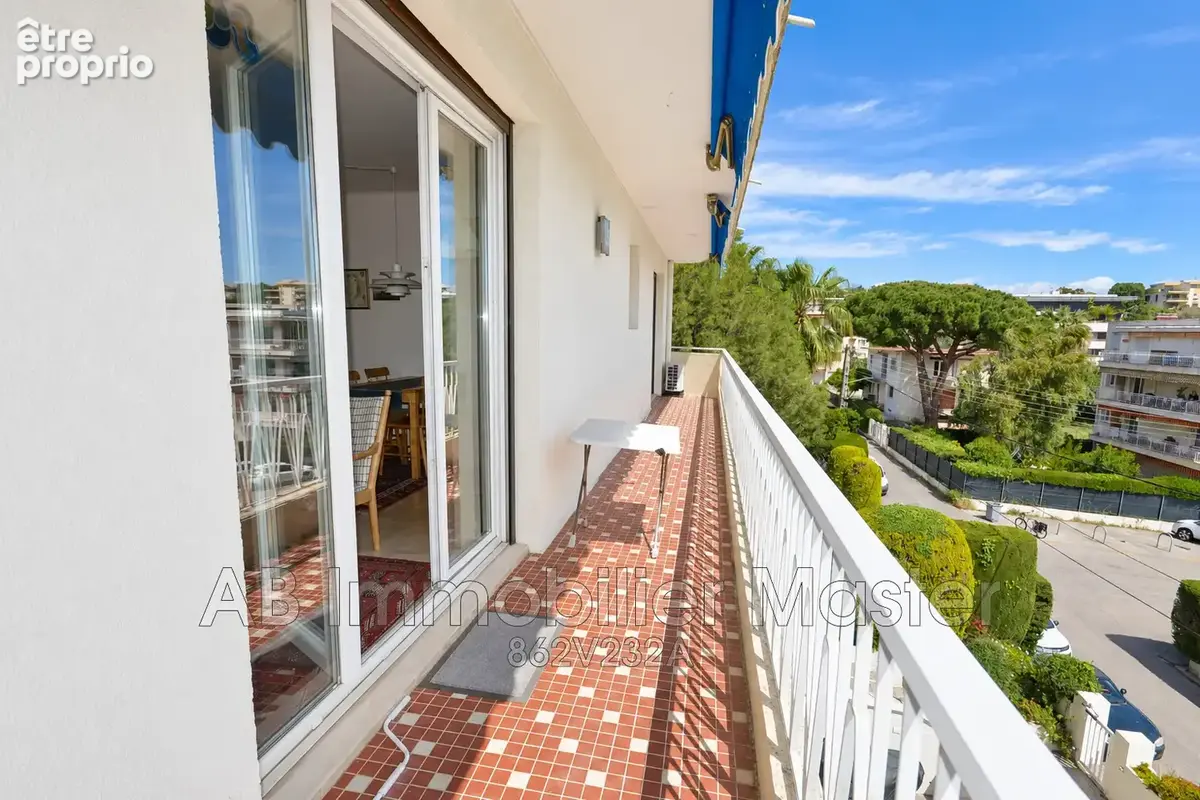 Appartement 3 pièces 65 m² à vendre à Antibes (06160) - photo 3