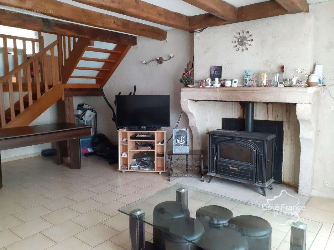Maison à GILLANCOURT