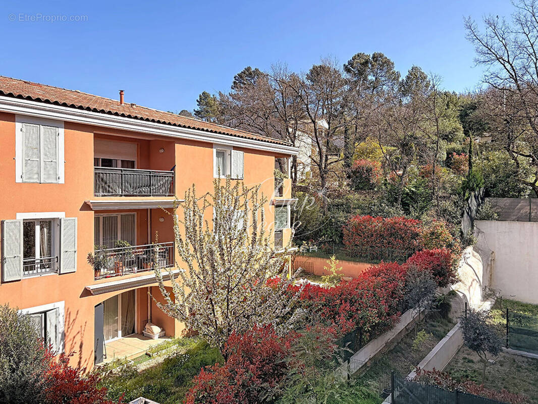 Appartement à BRIGNOLES