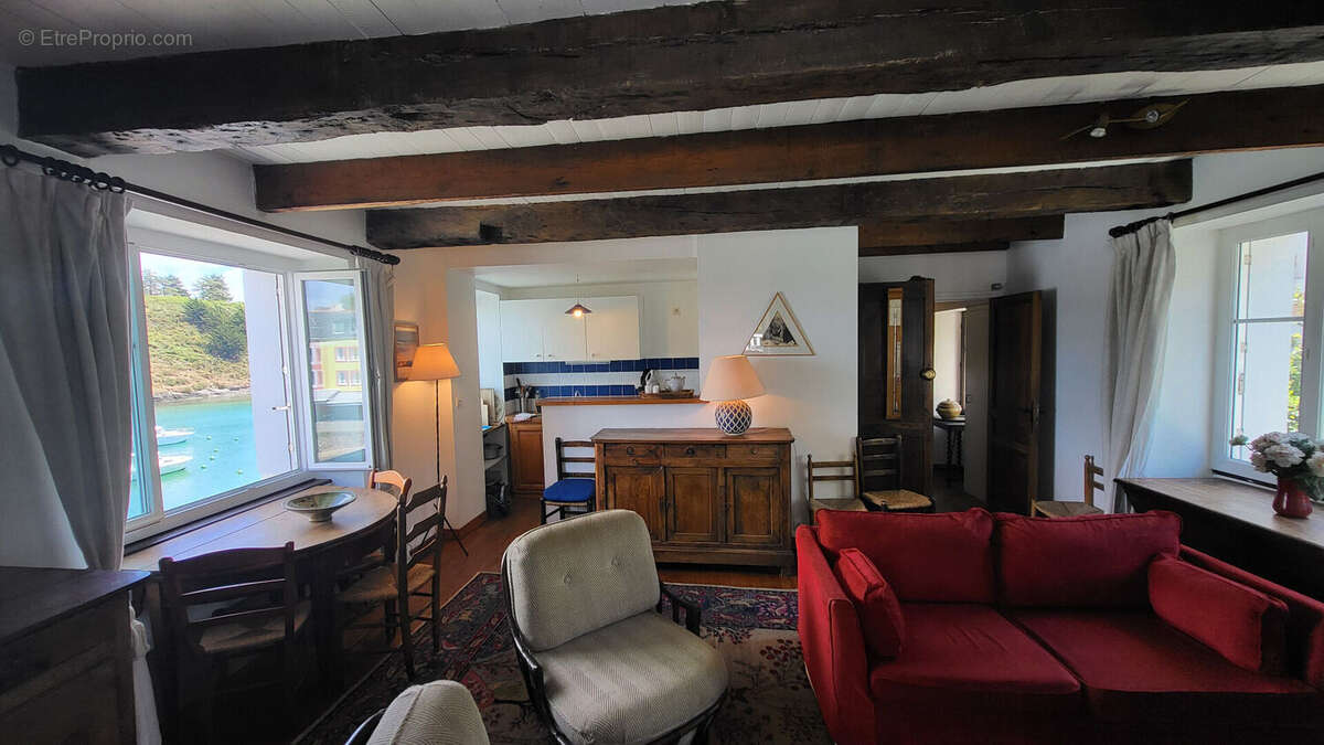 Maison à SAUZON
