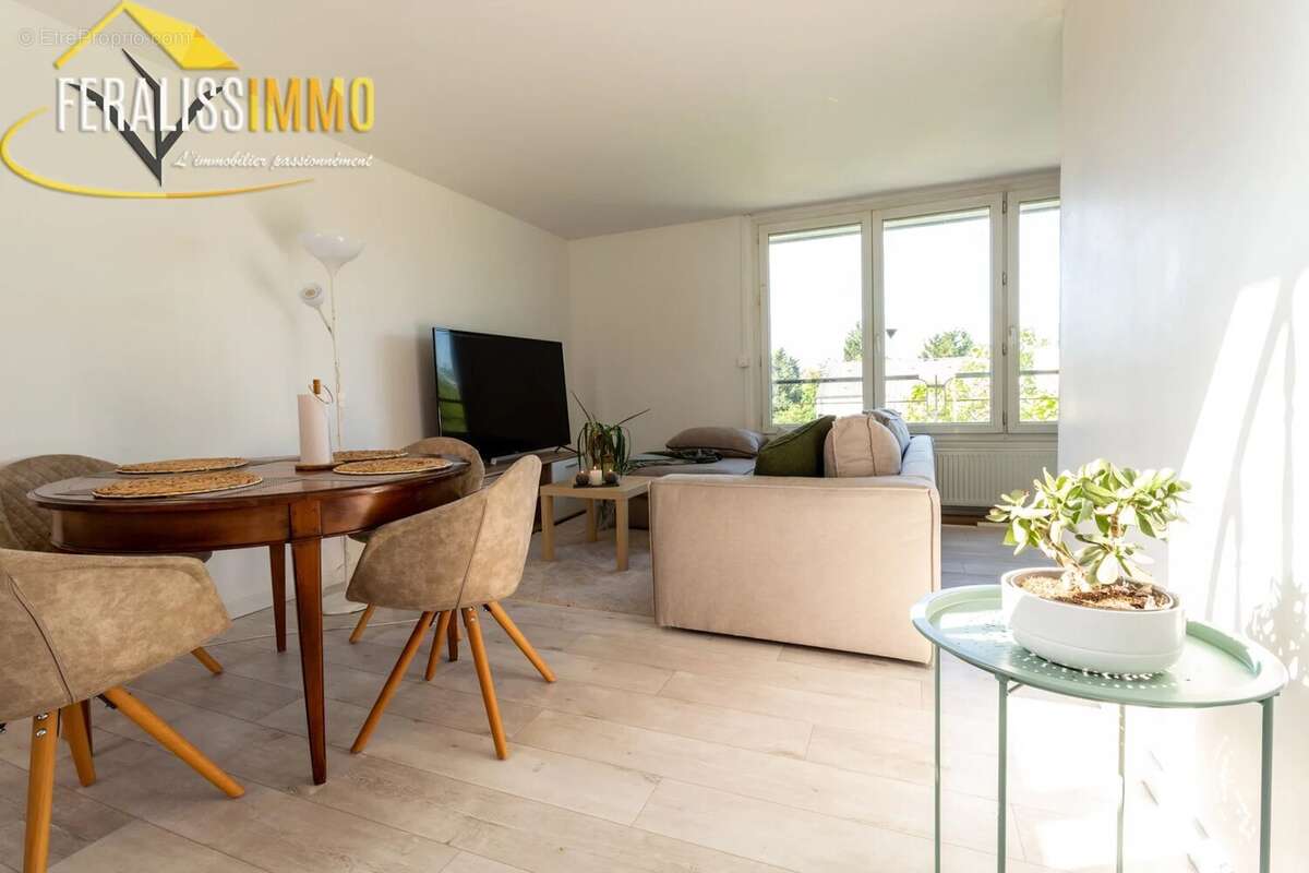 Appartement à ERAGNY