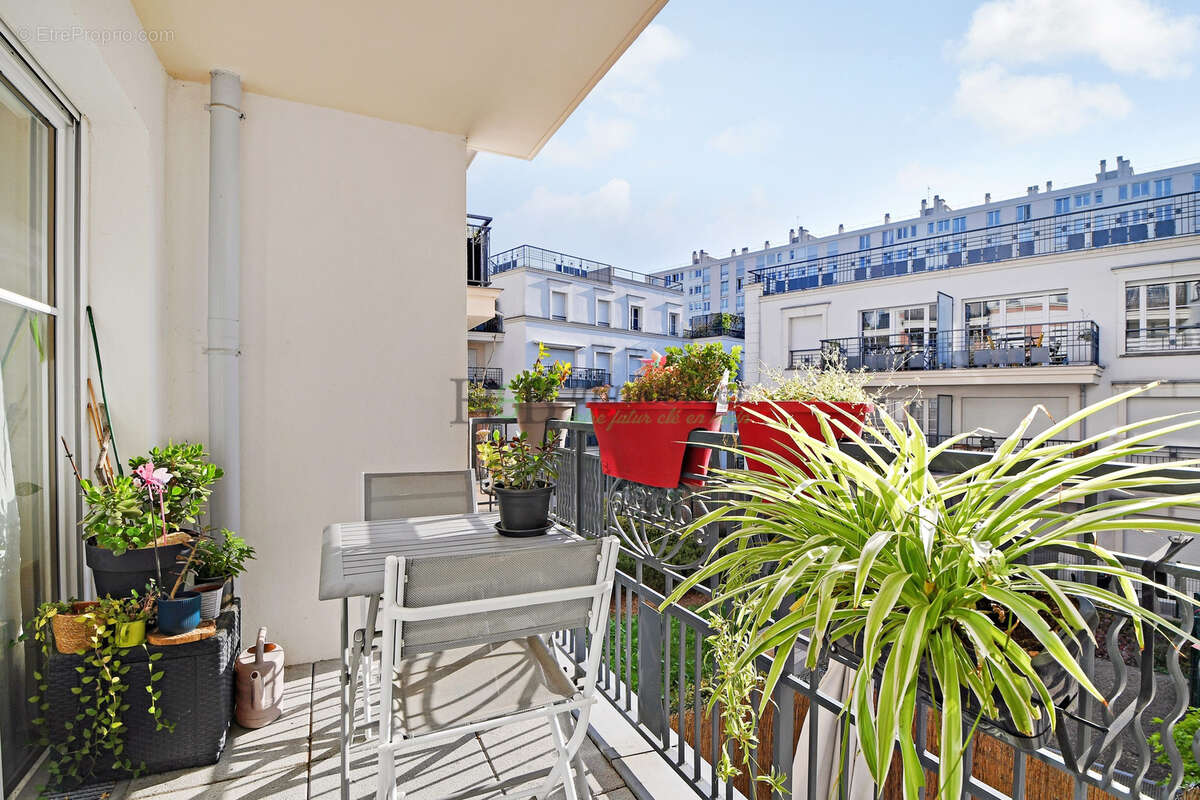 Appartement à MAISONS-ALFORT