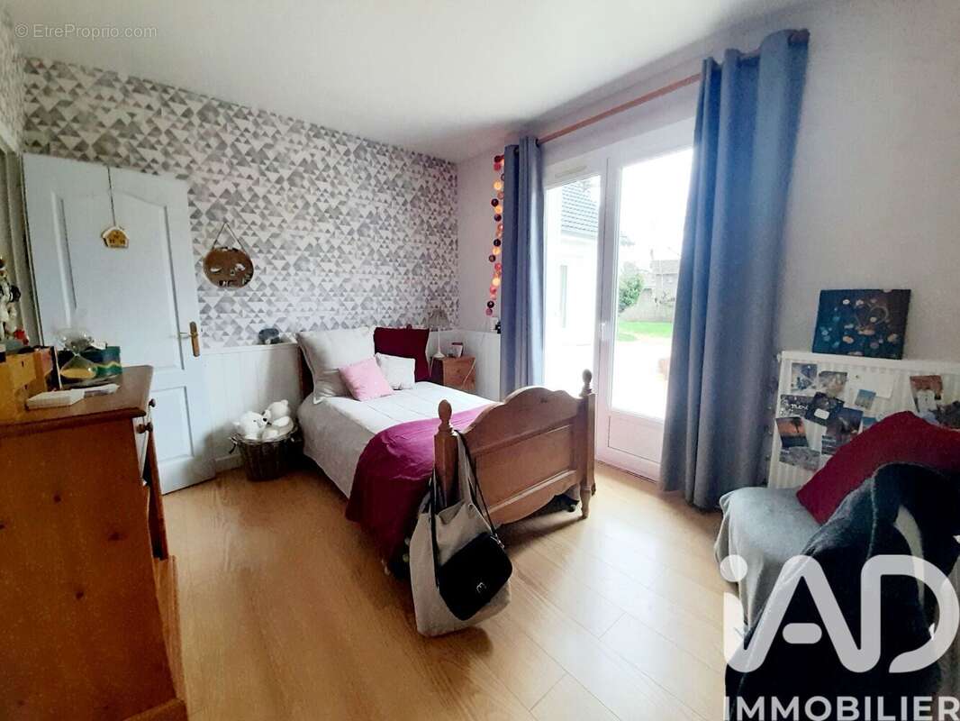 Photo 6 - Maison à MARIGNY-LES-USAGES
