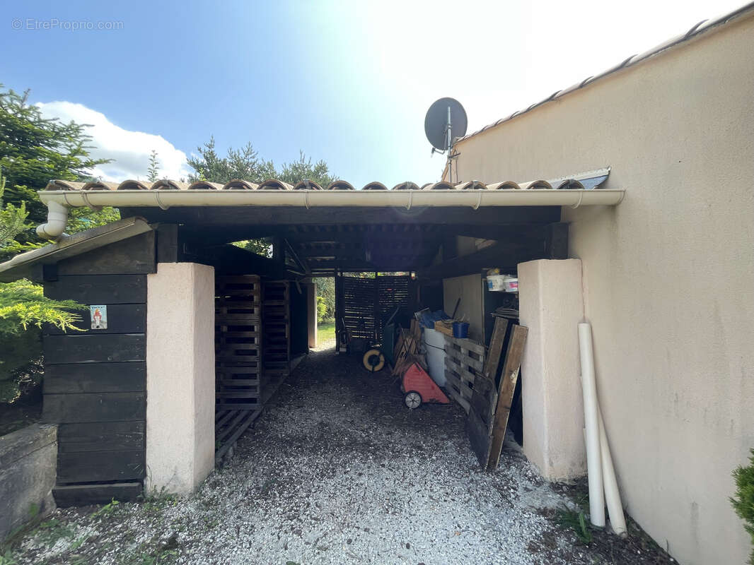 Maison à SERANON