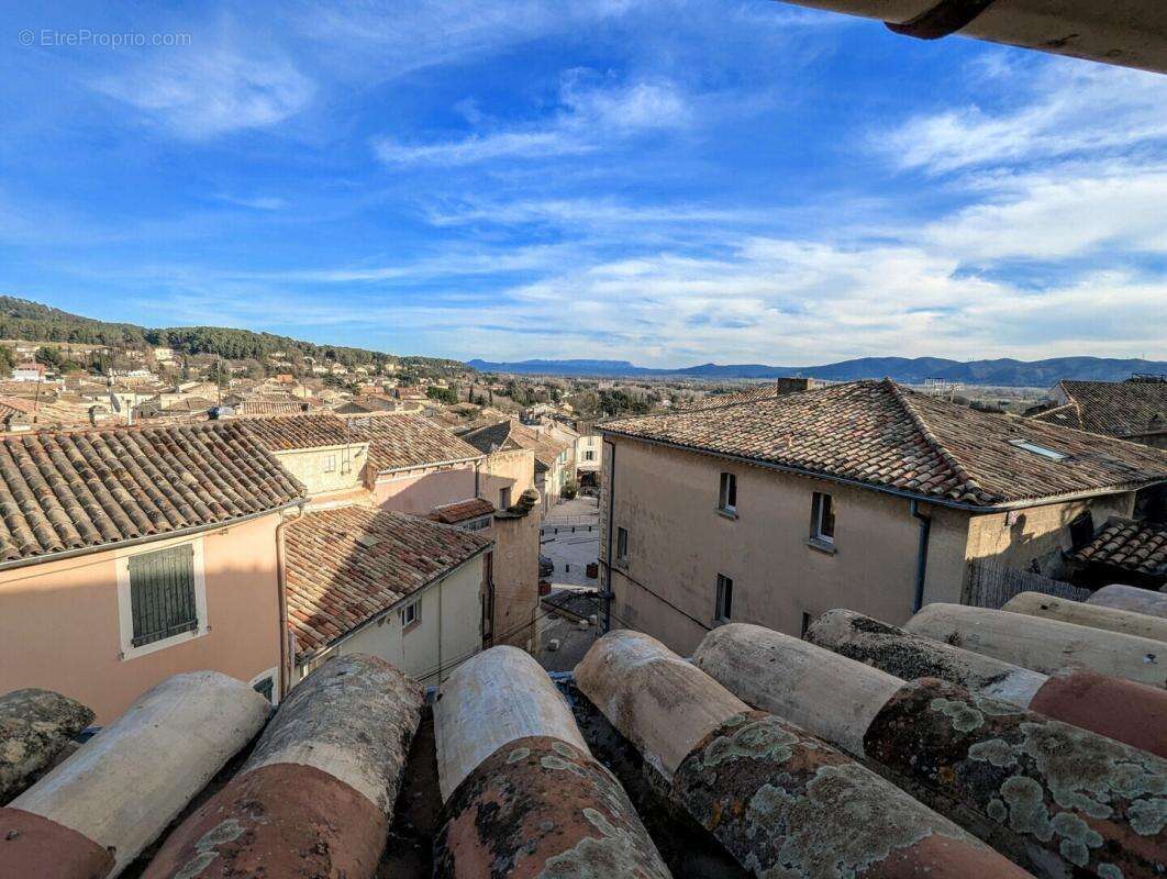 Maison à CADENET