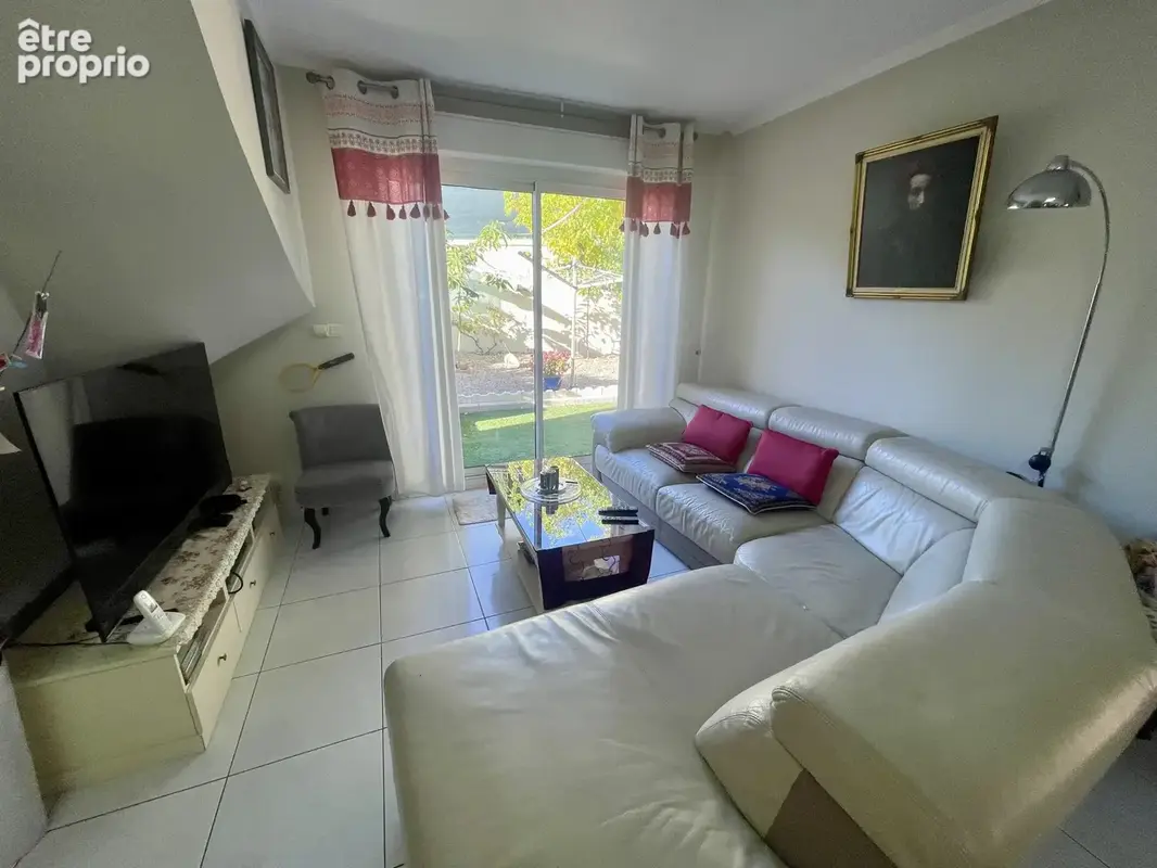 ANTIBES RESIDENTIEL Belle villa individuelle 4 Pièces 80 m2 avec garage - photo 4