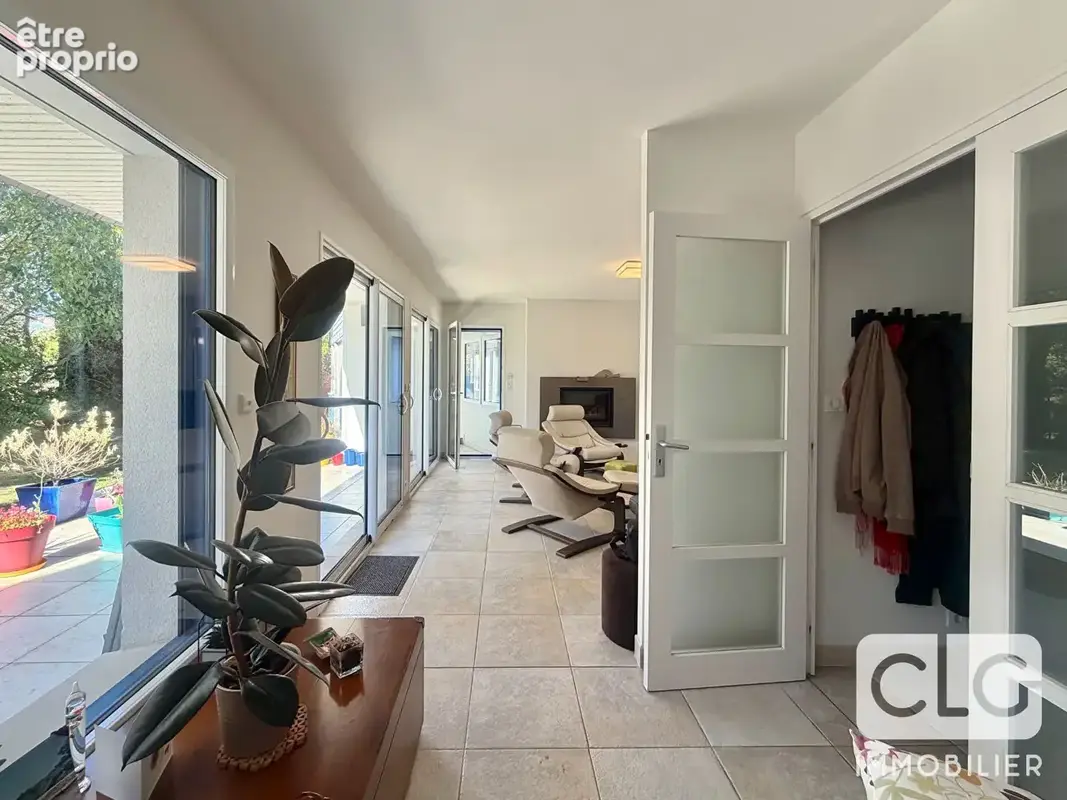 Maison SAINTE MARINE 7 pièce(s) 185.58 m2 - photo 4