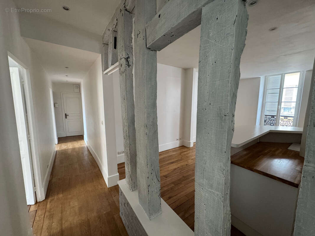 Appartement à VERSAILLES