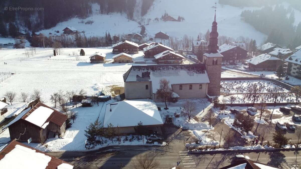 Terrain à LA CHAPELLE-D'ABONDANCE