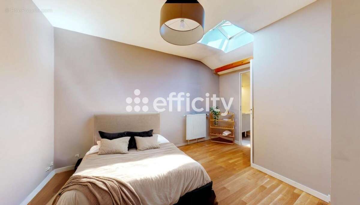 Appartement à LYON-9E