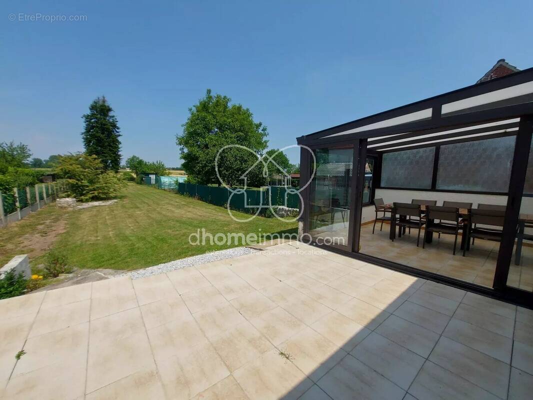 Maison à RAIMBEAUCOURT