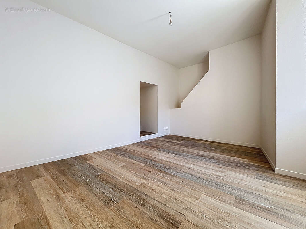 Appartement à TERRASSON-LAVILLEDIEU