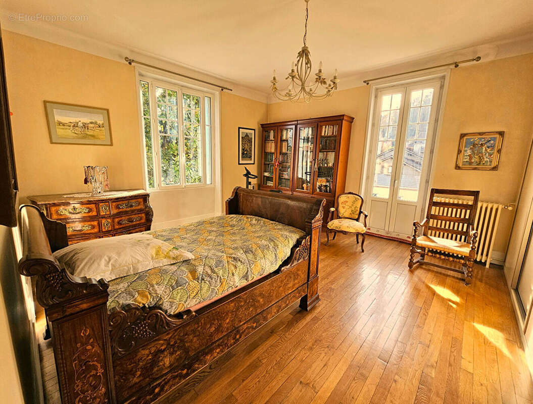 Maison à BOURGOIN-JALLIEU