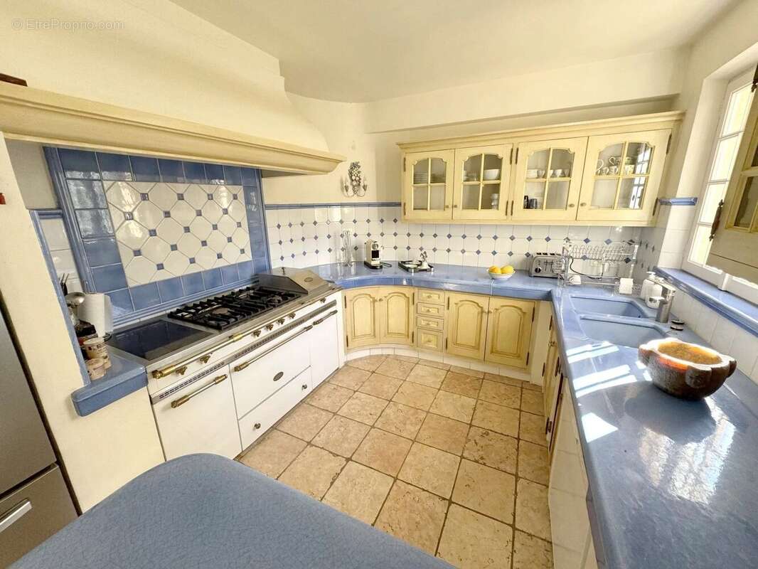 37mn cannes à speracedes vente villa individuelle sur terrain plat avec piscine - photo 9