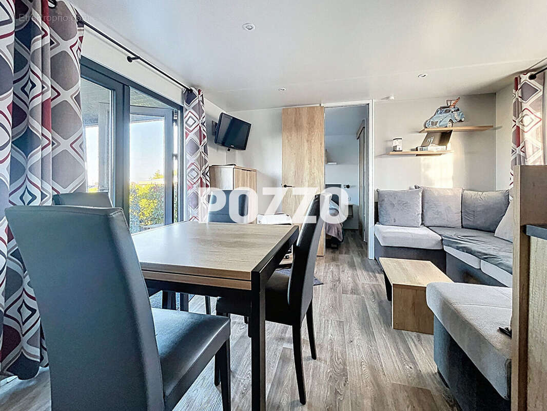 Maison à SAINT-PAIR-SUR-MER