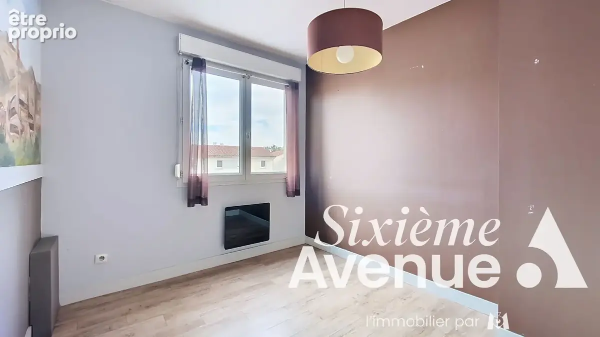Appartement t6 -hyper-centre -108 m² à prix attractif - photo 7