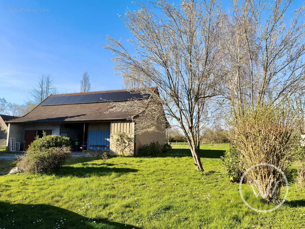 Maison à BANTANGES