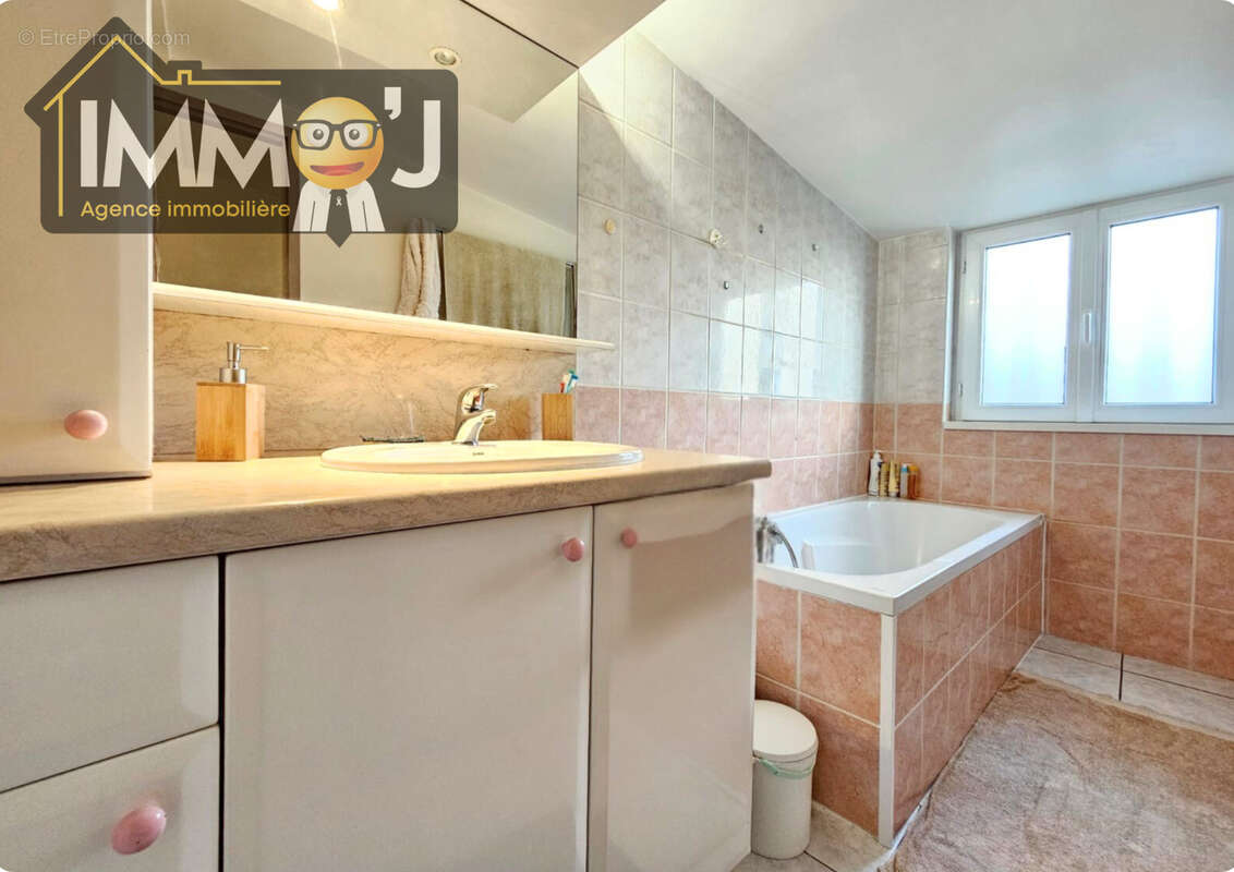 Appartement à JARVILLE-LA-MALGRANGE