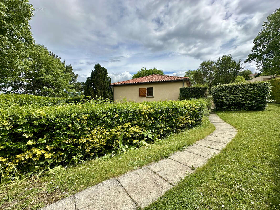 Maison à CHANONAT