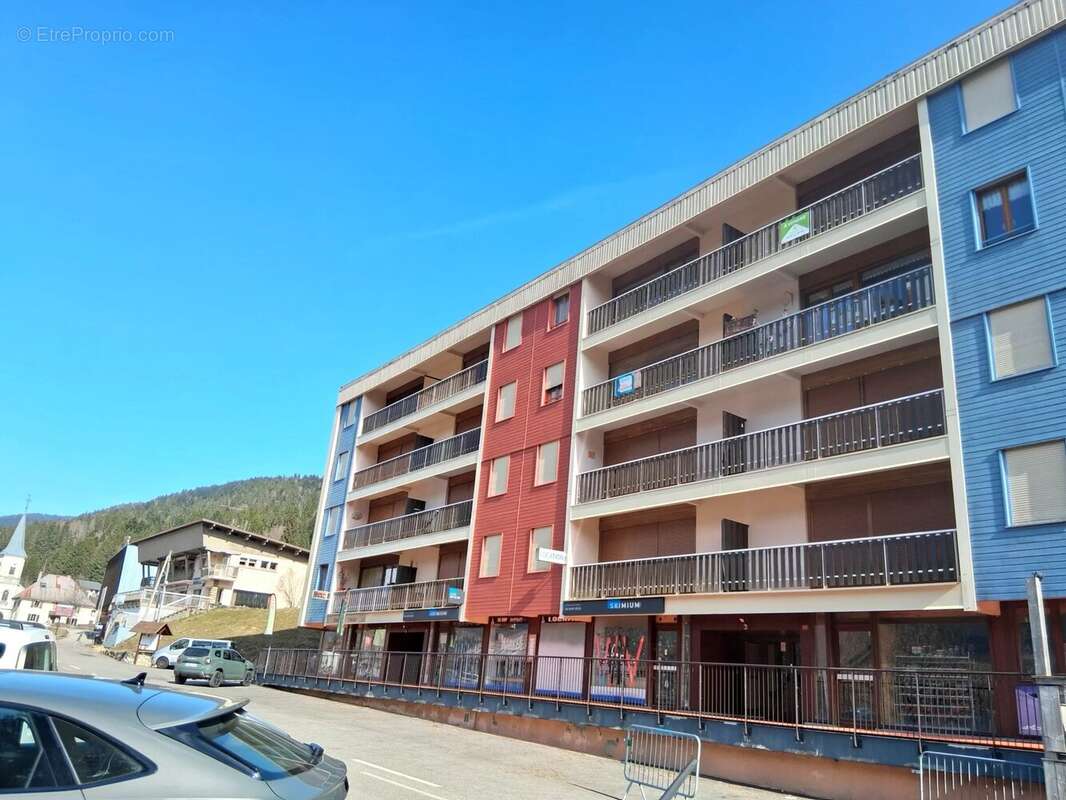 Appartement à LELEX