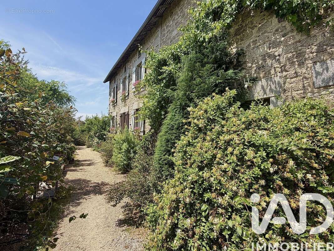 Maison 135 m² à Cheissoux  - photo 6