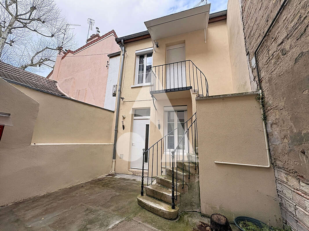 Maison à CHALON-SUR-SAONE